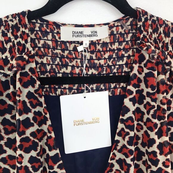 DVF shirred leopard printed midi wrap dress NWT - Picture 3 of 7